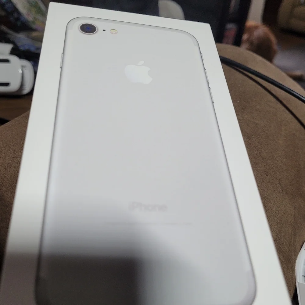 Apple IPhone Earpods With Lighting Connector